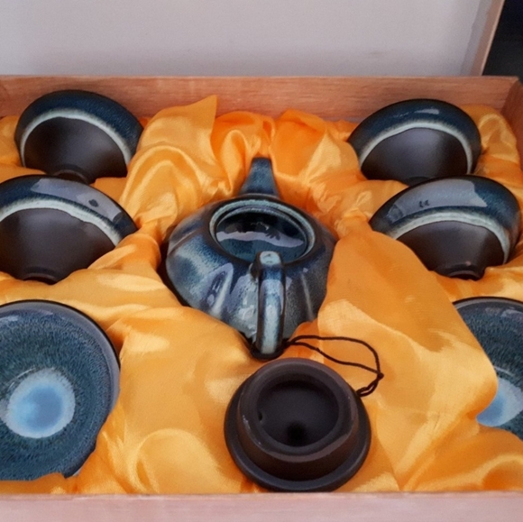 Chinese Tea Set - Picture 16 of 16